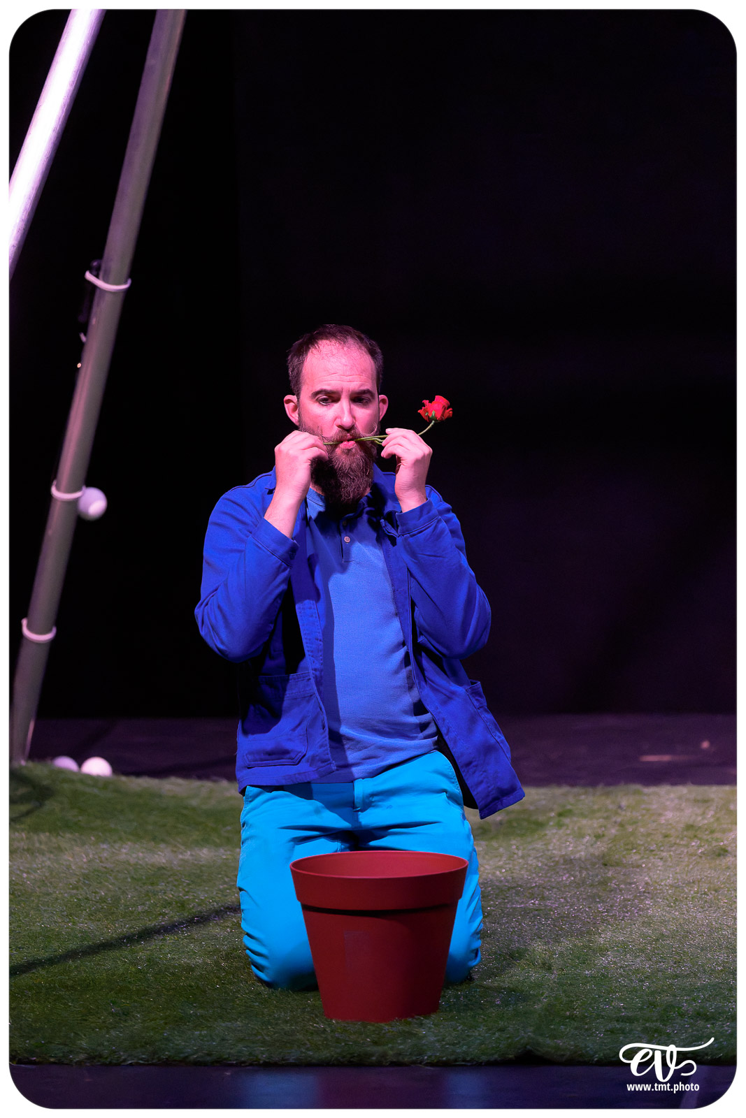 LE VERTIGE DE L'ENVERS (CIE L'ENVOLÉE CIRQUE)